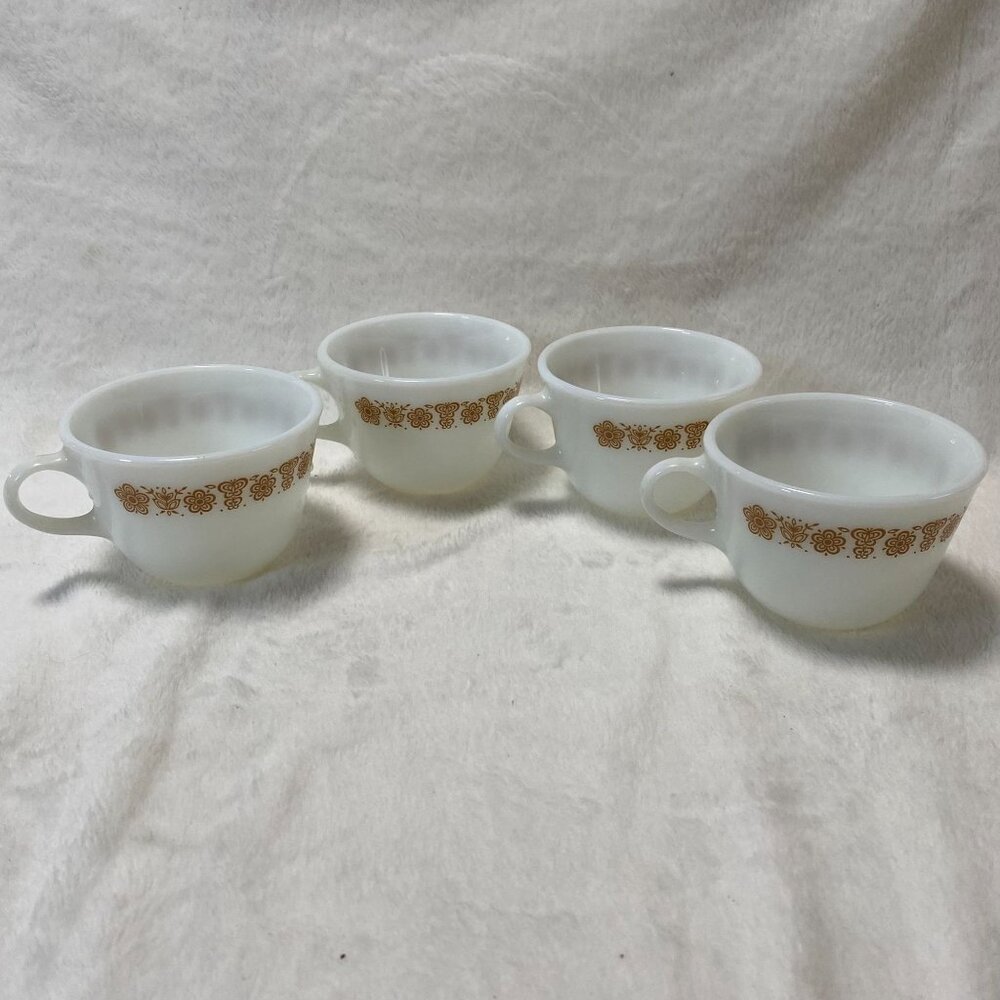 Vintage Pyrex Tea Coffee Cups Mugs with Butterfly Gold Pattern - Set of 4